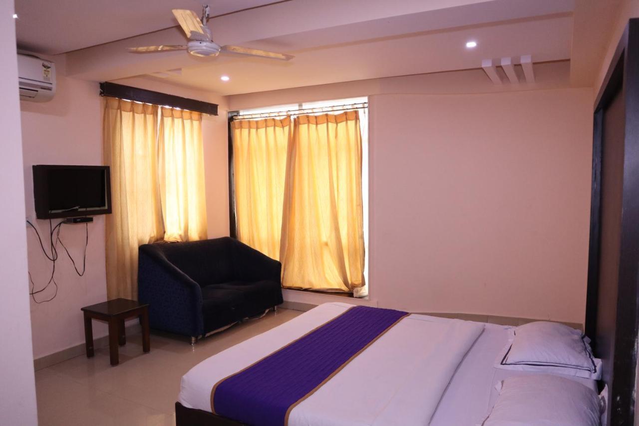 Smilestay Bns Lodge Bangalore Exterior photo